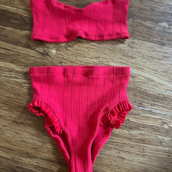 Hunza G Other - Hunza G Red Ribbed Bikini Set